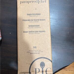 Pampered Chef Veggie Strip Maker